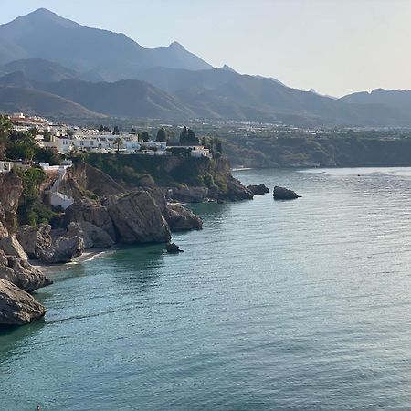 Apartamento Terraza Al Mar, Nerja Luaran gambar